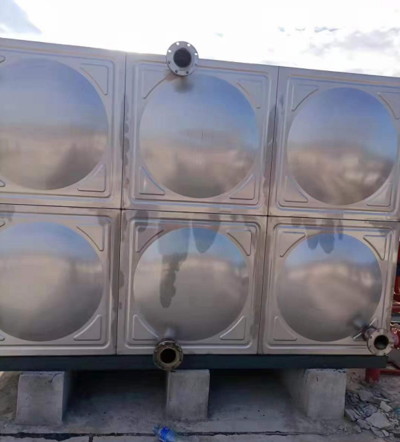 巴南组合式不锈钢水箱，玻璃钢水箱的替代品，不锈钢冲压板组合水箱